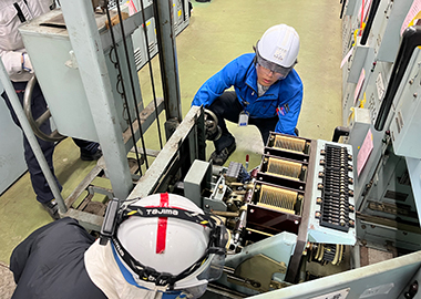 受配電設備点検工事(遮断器点検)