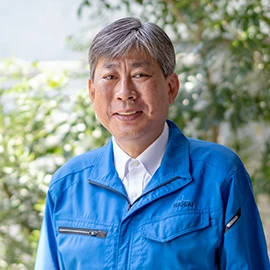 採用メッセージ 事業部長写真